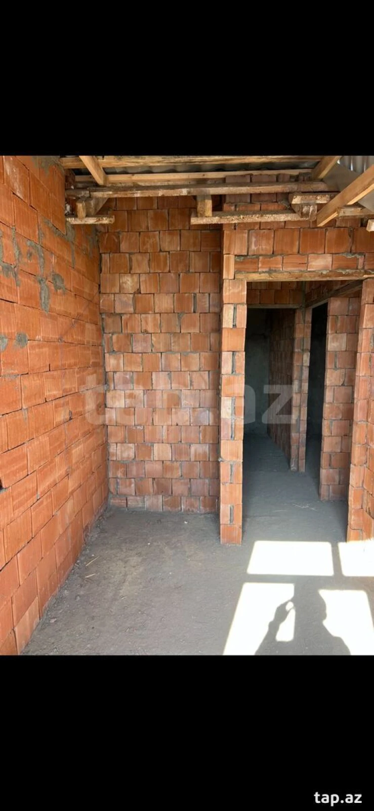 Satılır 3 otaqlı yeni tikili 75 m²