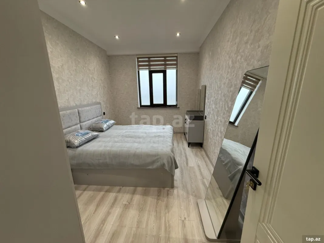 Kirayə verilir 3 otaqlı yeni tikili 95 m²