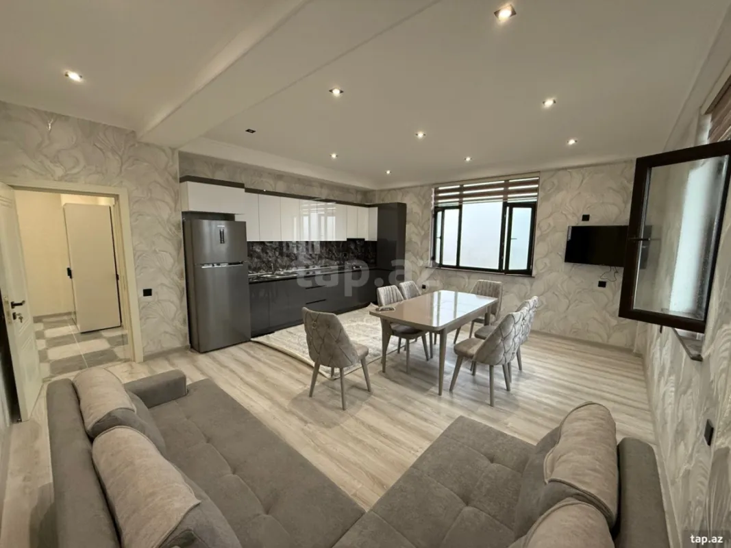 Kirayə verilir 3 otaqlı yeni tikili 95 m²