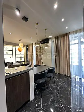 Satılır 3 otaqlı yeni tikili 150 m²