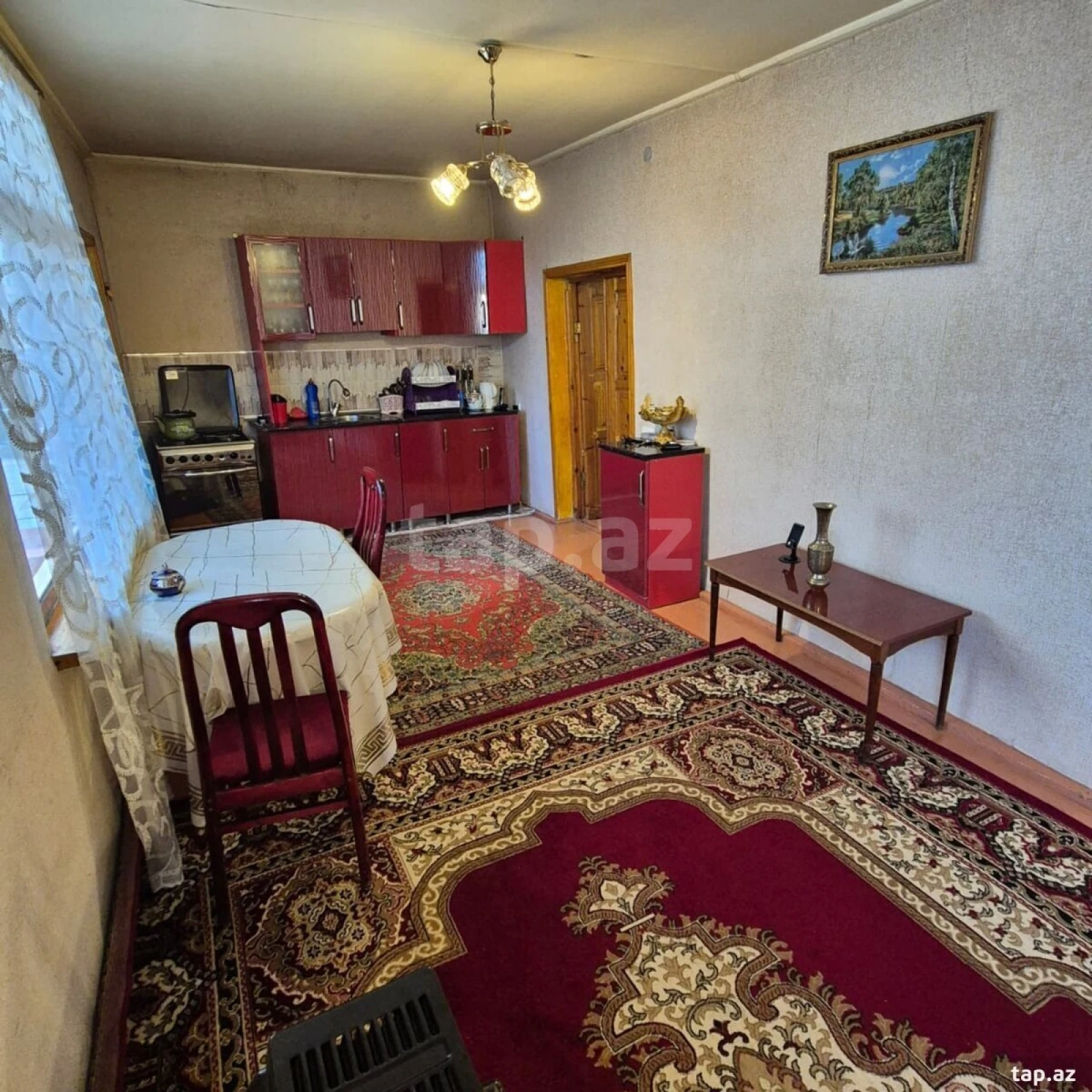 Satılır 4 otaqlı həyət evi