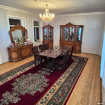 Satılır 4 otaqlı həyət evi