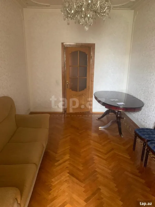 Kirayə verilir 3 otaqlı mənzil 115 m²