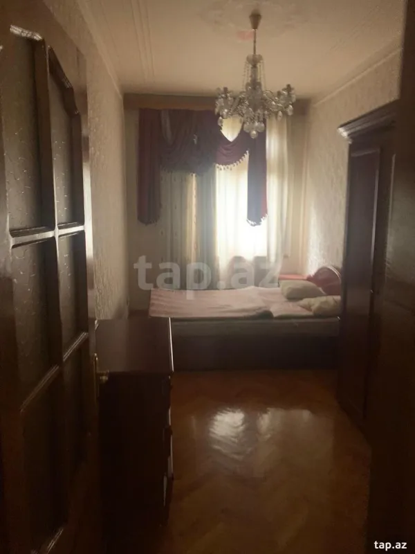 Kirayə verilir 3 otaqlı mənzil 115 m²