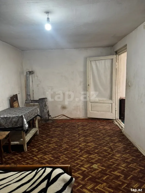 Kirayə verilir 1 otaqlı həyət evi