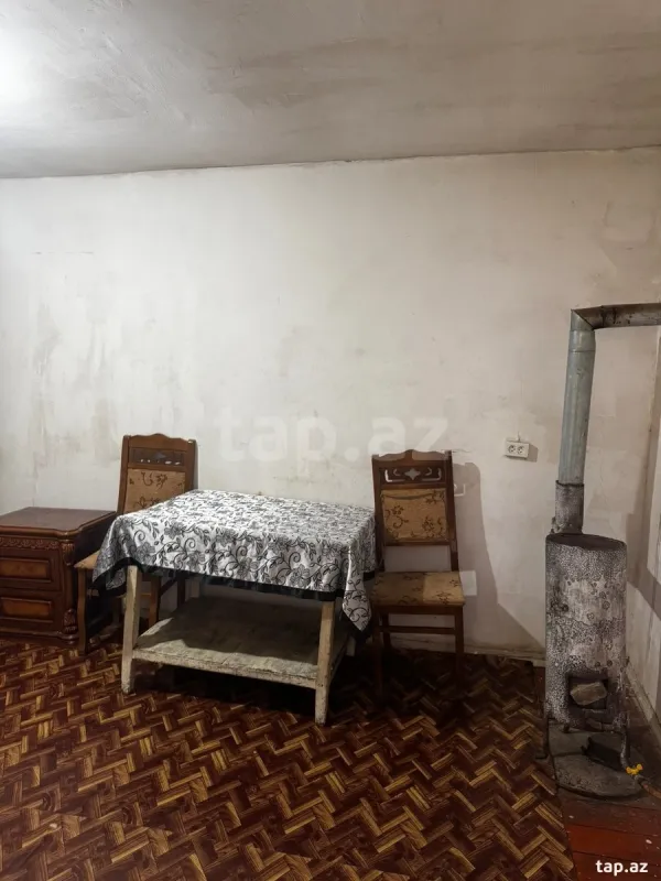Kirayə verilir 1 otaqlı həyət evi