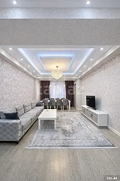 Satılır 3 otaqlı yeni tikili 165 m²