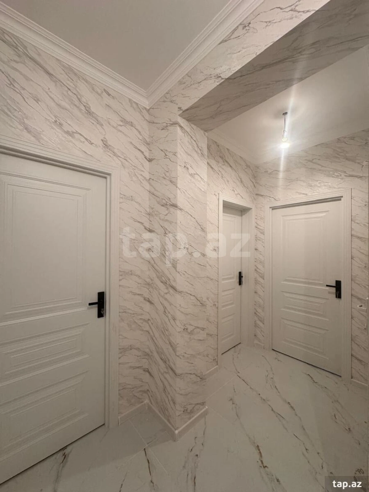 Satılır 3 otaqlı yeni tikili 57 m²