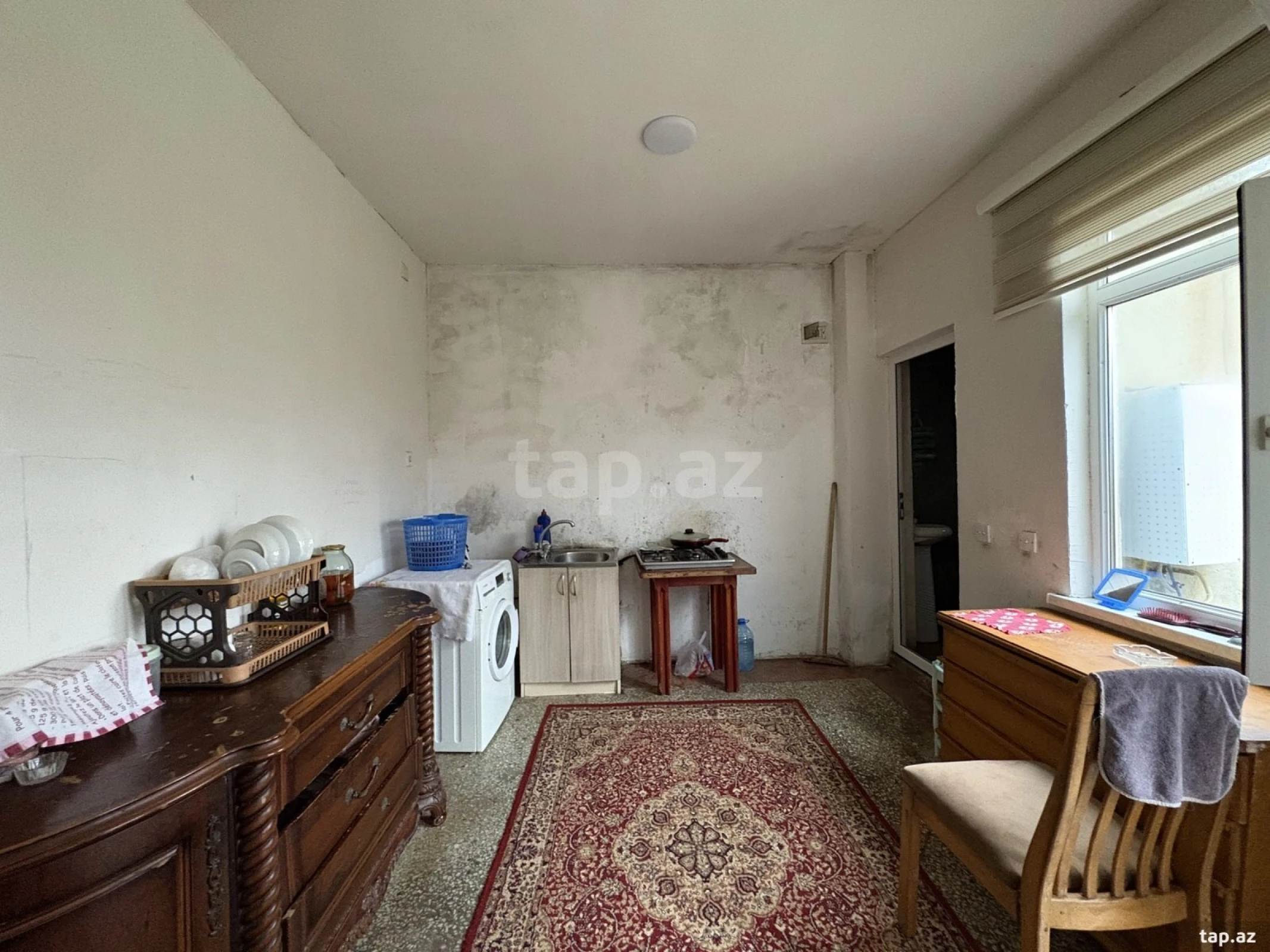 Satılır 4 otaqlı həyət evi