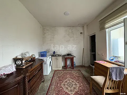 Satılır 4 otaqlı həyət evi