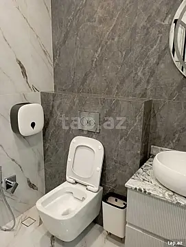 Kirayə verilir 2 otaqlı yeni tikili 74 m²