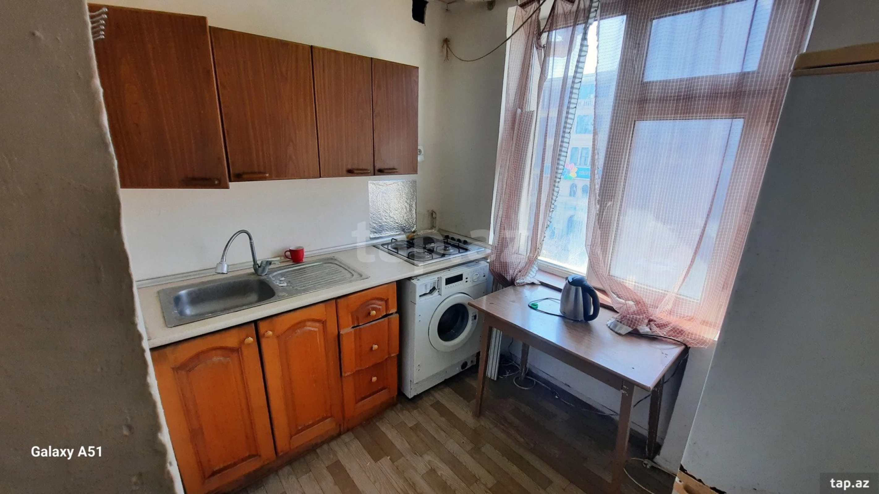 Satılır 2 otaqlı mənzil 33 m²