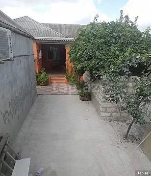 Satılır 4 otaqlı həyət evi