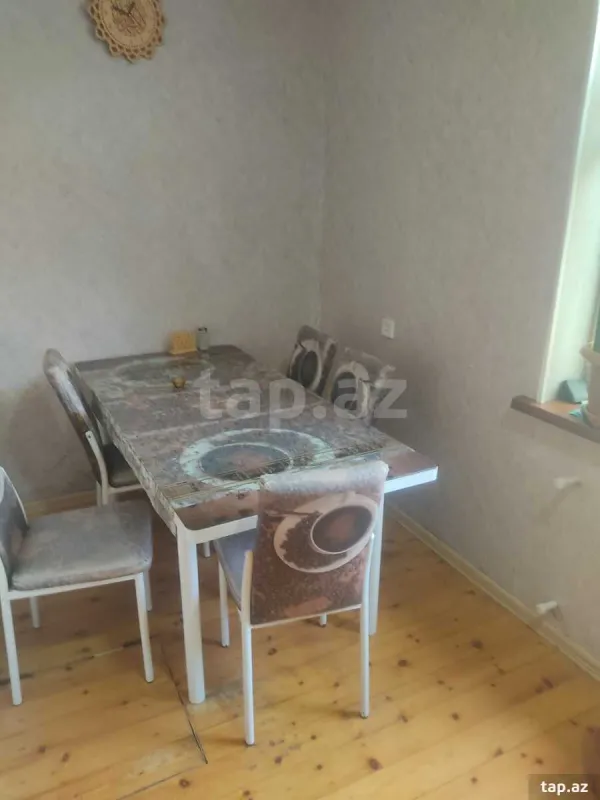 Satılır 4 otaqlı həyət evi