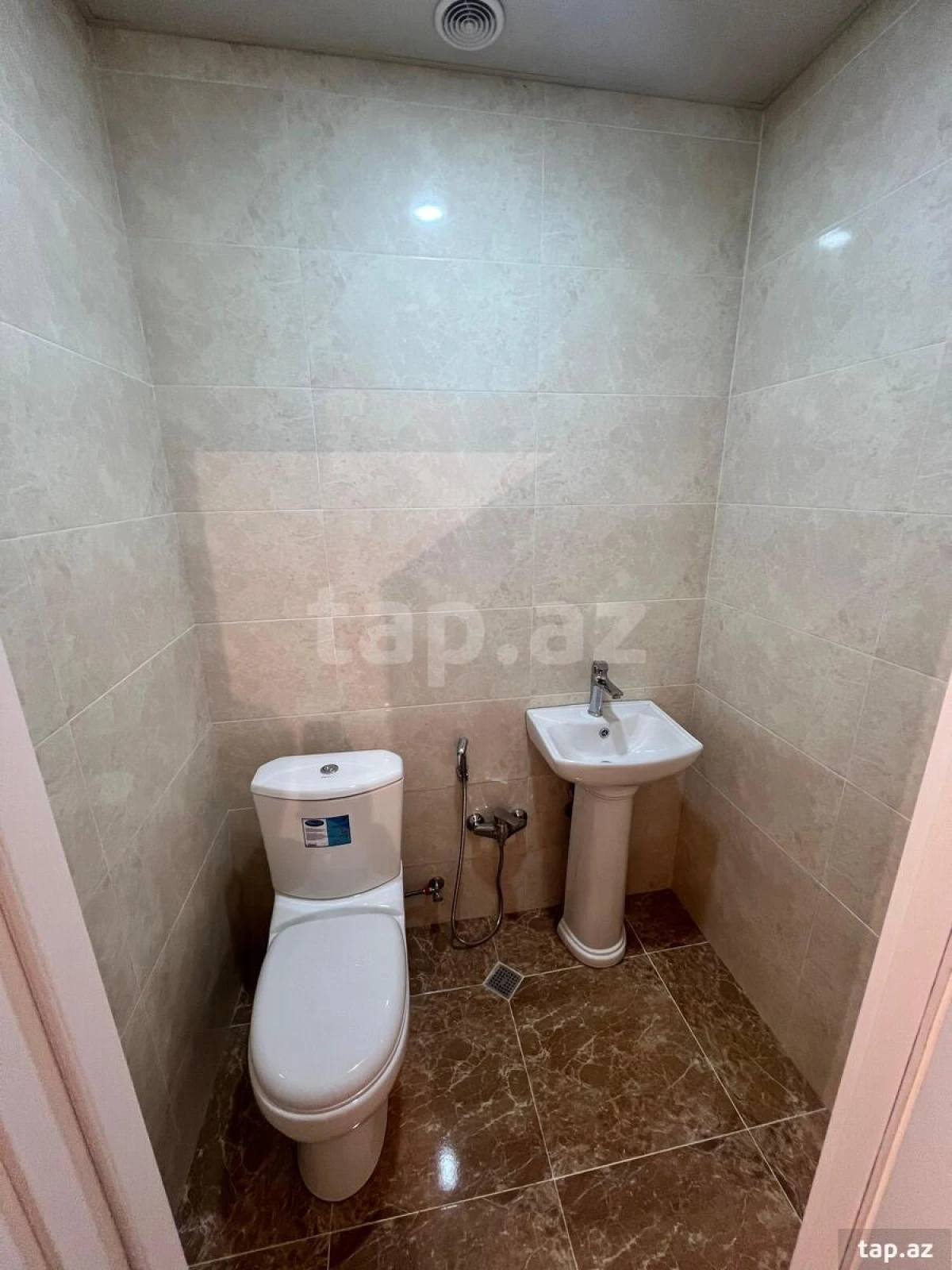 Kirayə verilir 3 otaqlı yeni tikili 78 m²