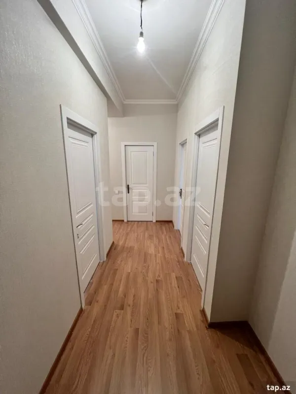 Kirayə verilir 3 otaqlı yeni tikili 78 m²