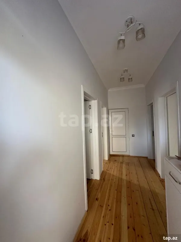 Satılır 3 otaqlı həyət evi