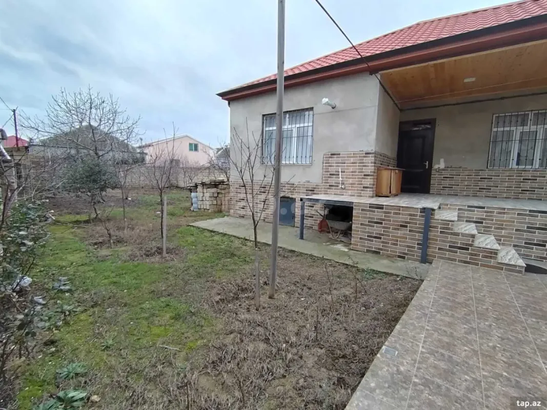 Satılır 3 otaqlı həyət evi