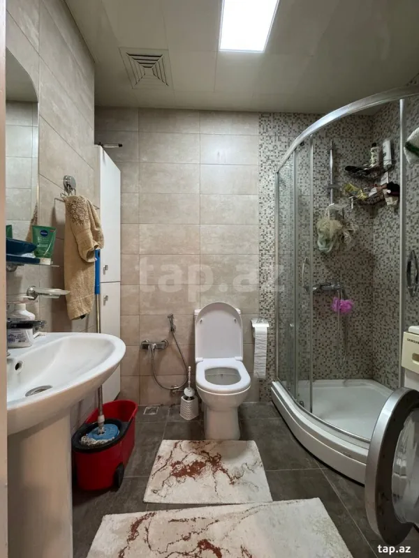 Satılır 2 otaqlı yeni tikili 60 m²