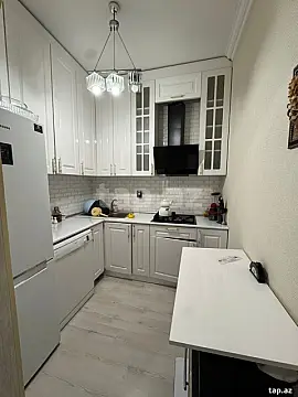 Satılır 2 otaqlı yeni tikili 60 m²