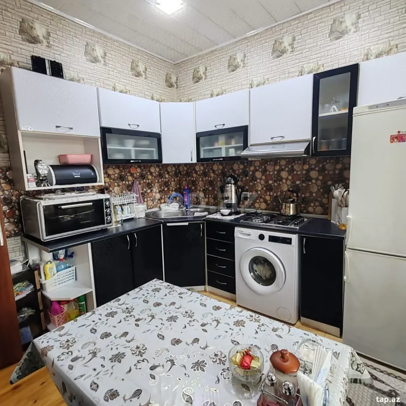 Satılır 3 otaqlı həyət evi