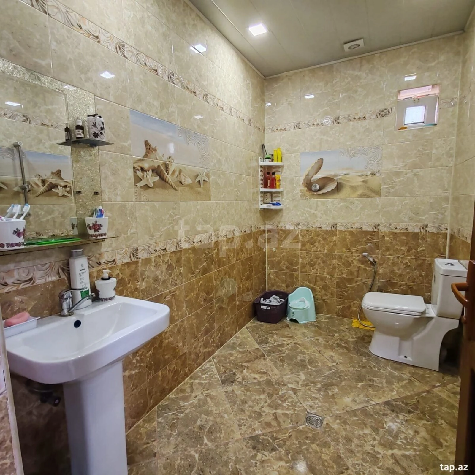 Satılır 3 otaqlı həyət evi