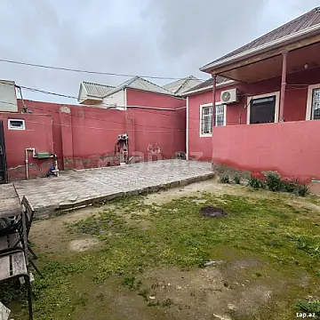Satılır 3 otaqlı həyət evi