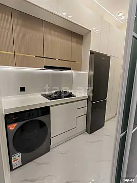 Satılır 2 otaqlı yeni tikili 70 m²
