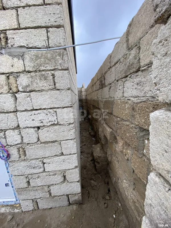 Satılır 3 otaqlı həyət evi