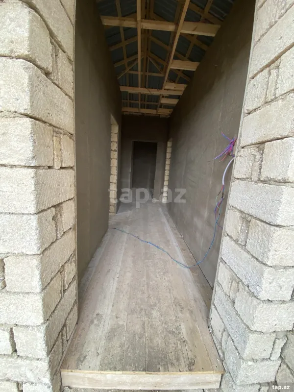 Satılır 3 otaqlı həyət evi