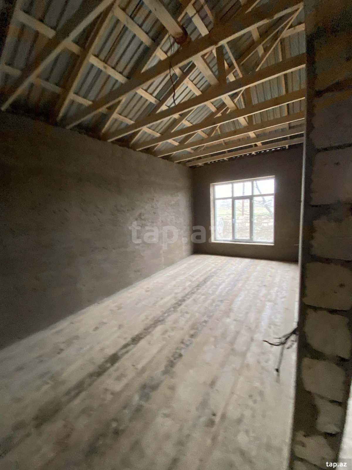 Satılır 3 otaqlı həyət evi