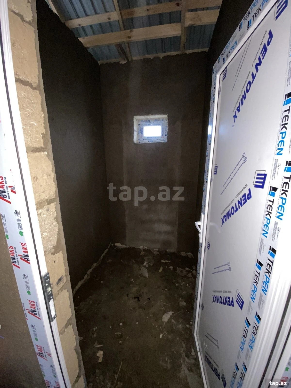 Satılır 3 otaqlı həyət evi