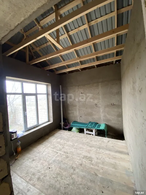 Satılır 3 otaqlı həyət evi