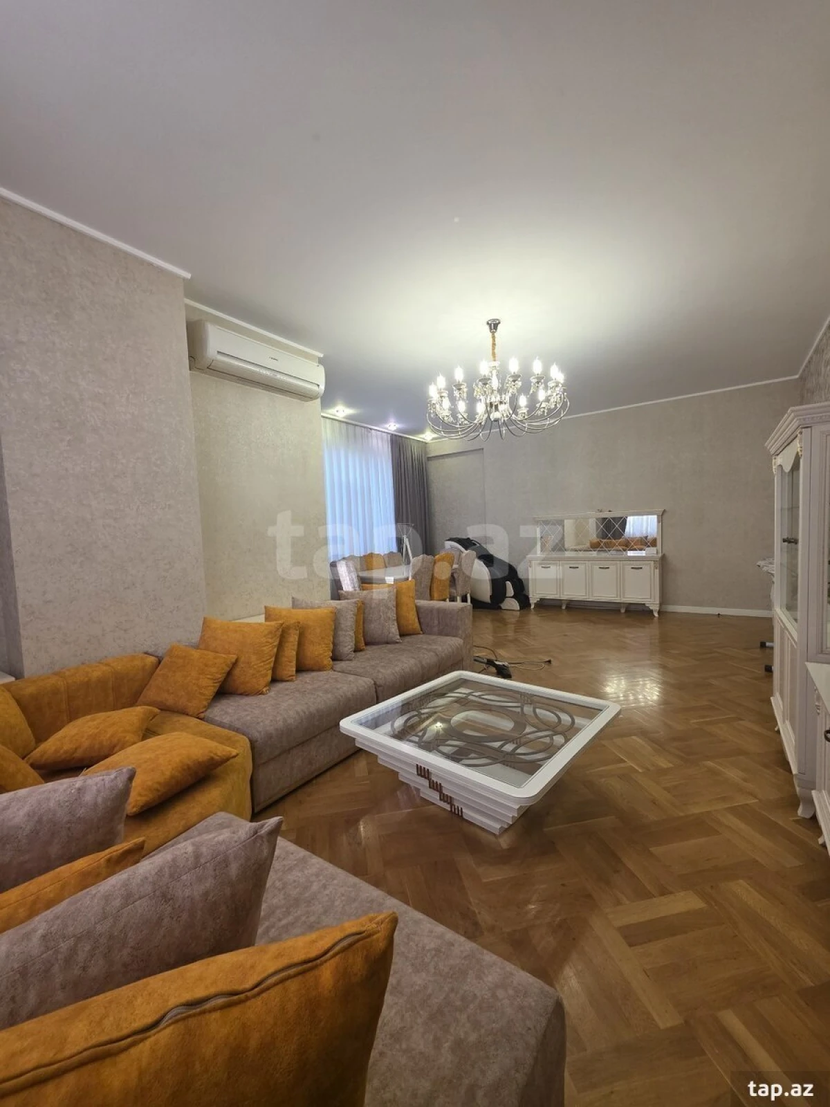 Satılır 3 otaqlı yeni tikili 131 m²