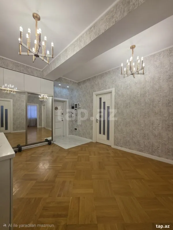 Satılır 3 otaqlı yeni tikili 131 m²