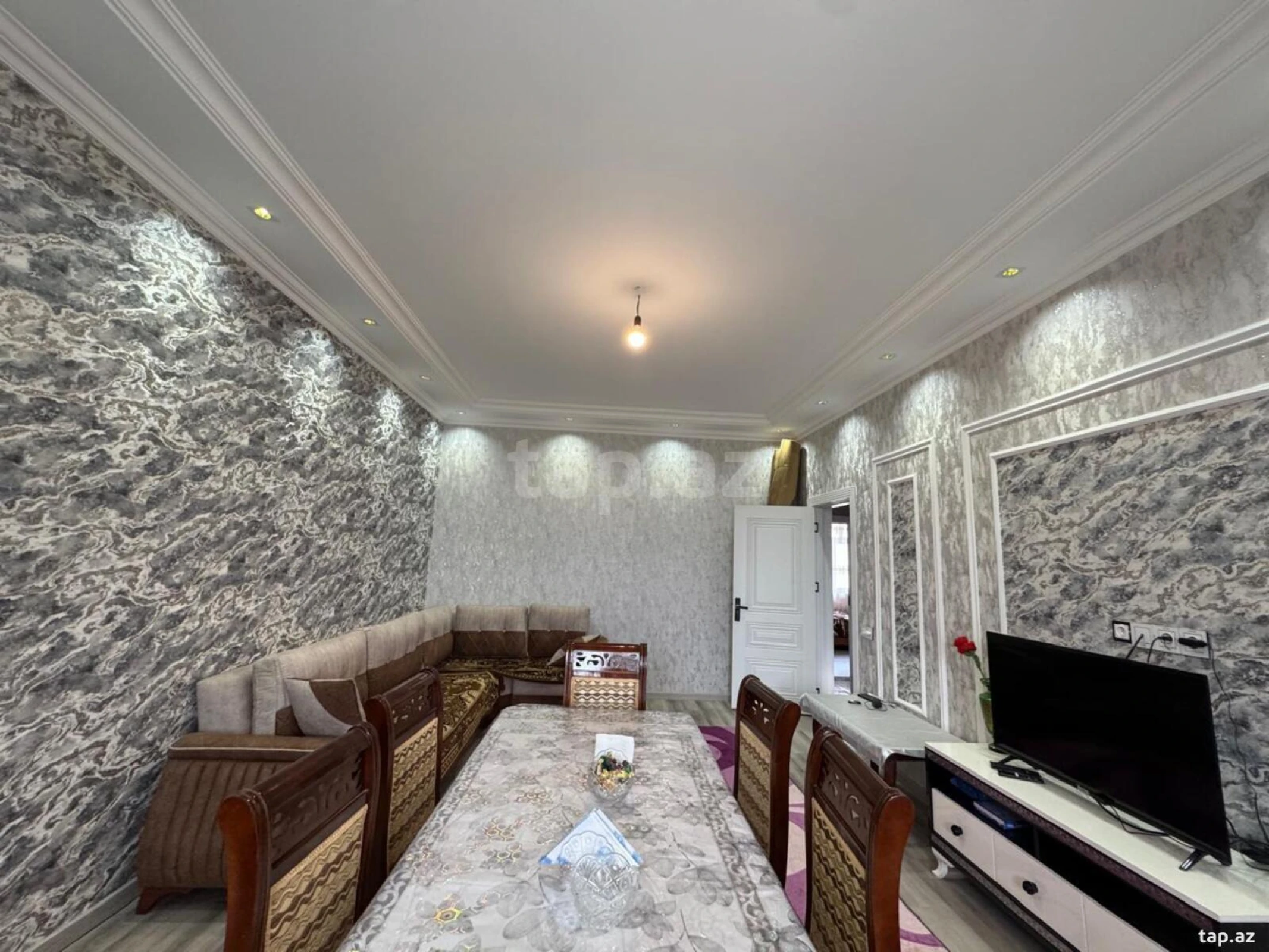 Satılır 3 otaqlı həyət evi