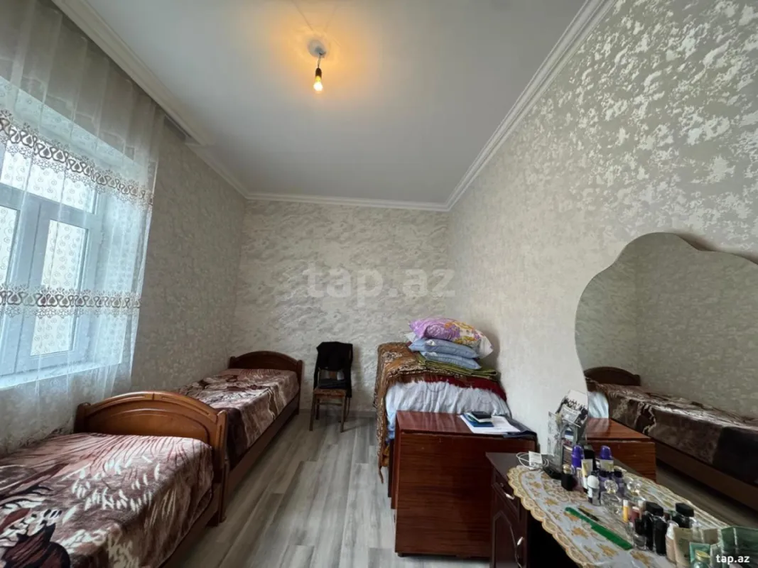 Satılır 3 otaqlı həyət evi