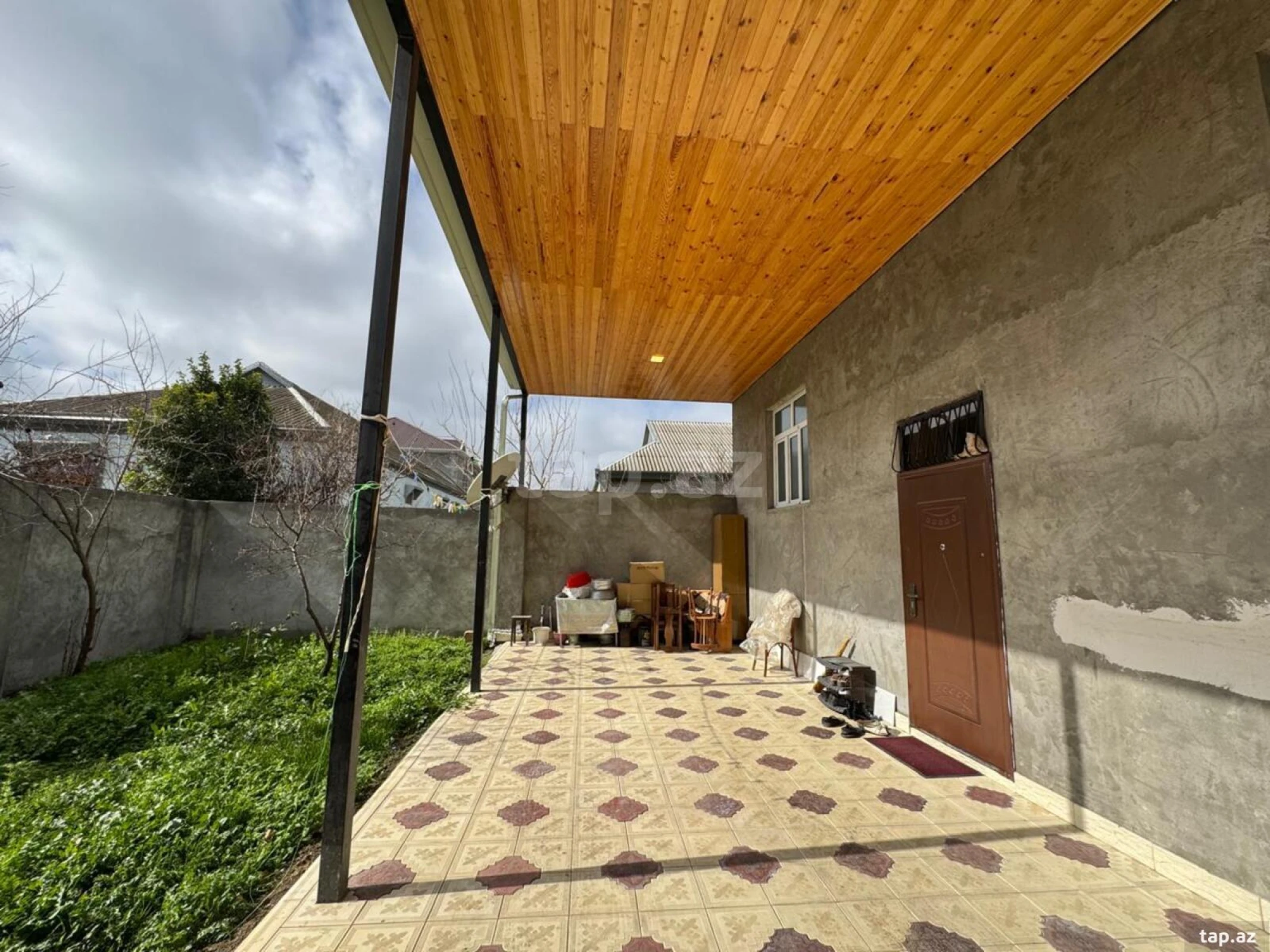 Satılır 3 otaqlı həyət evi