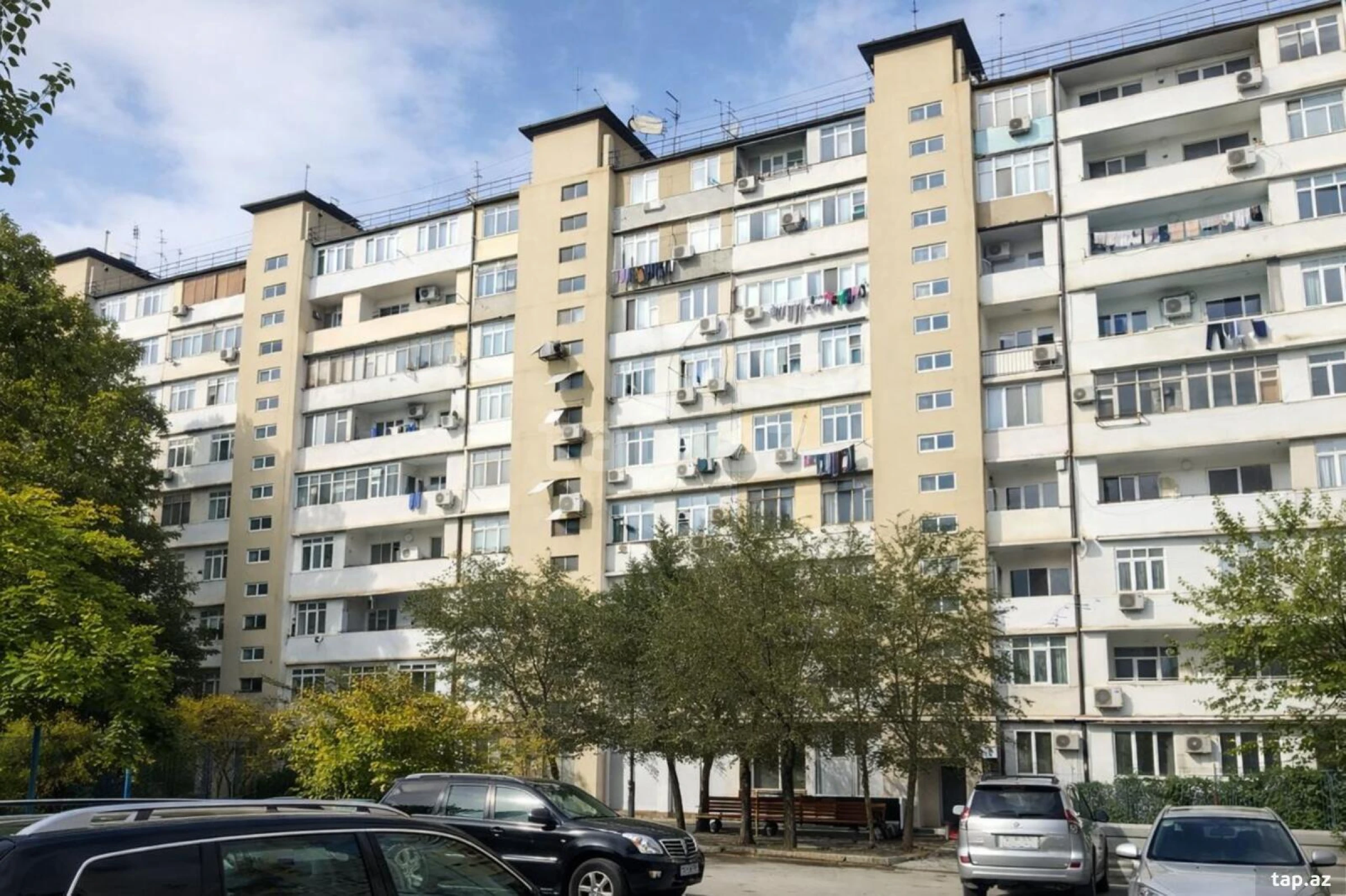 Satılır 2 otaqlı mənzil 70 m²