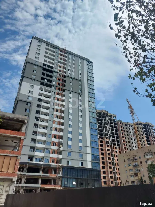 Kirayə verilir 2 otaqlı yeni tikili 76 m²