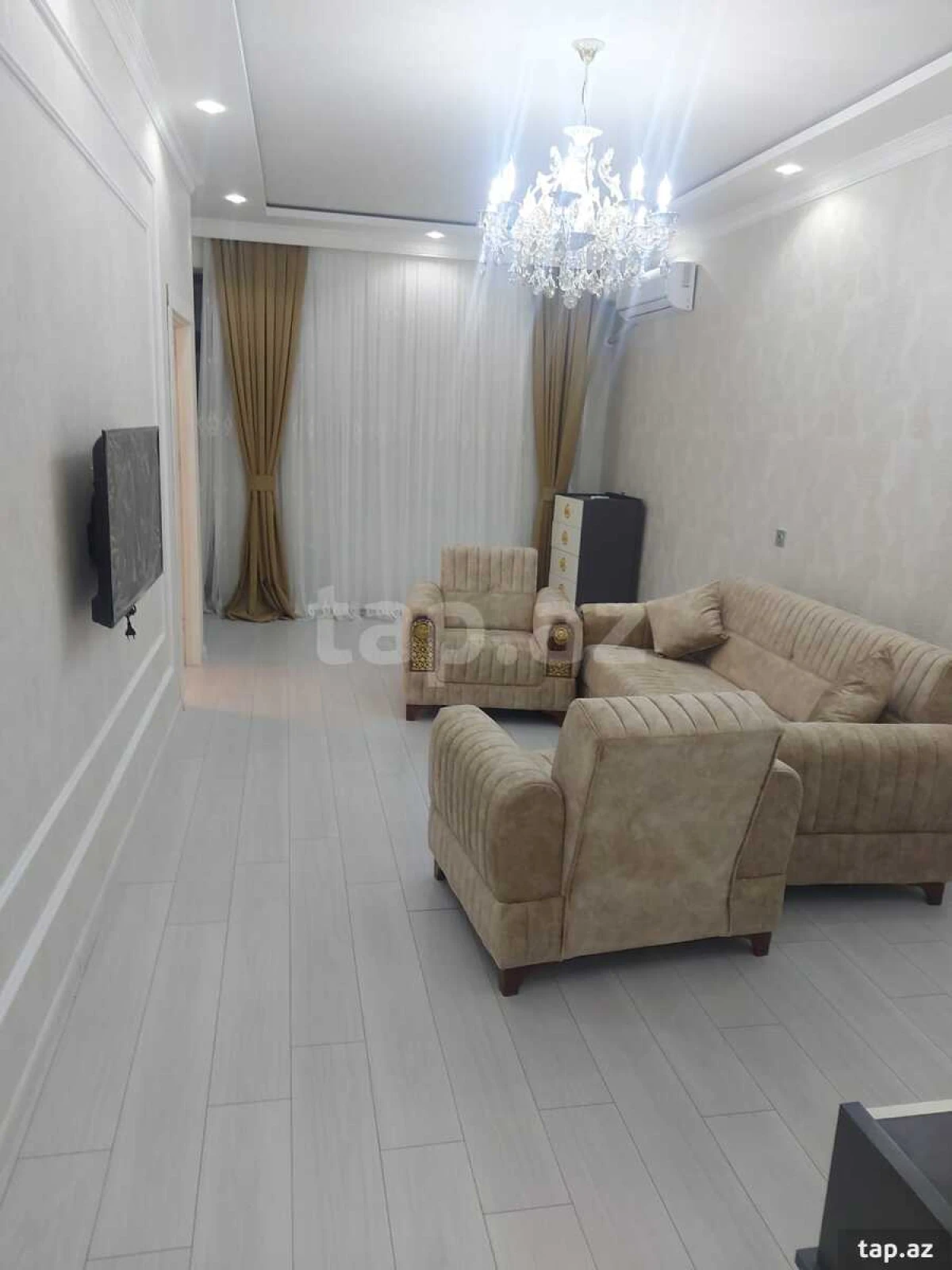 Kirayə verilir 2 otaqlı yeni tikili 76 m²