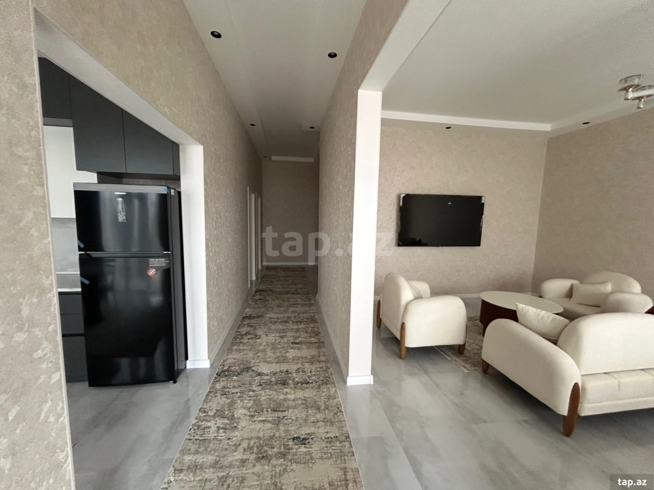 Satılır 4 otaqlı həyət evi