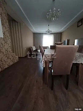 Satılır 5 otaqlı həyət evi