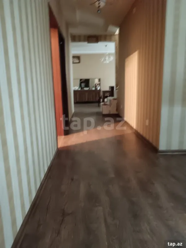 Satılır 5 otaqlı həyət evi