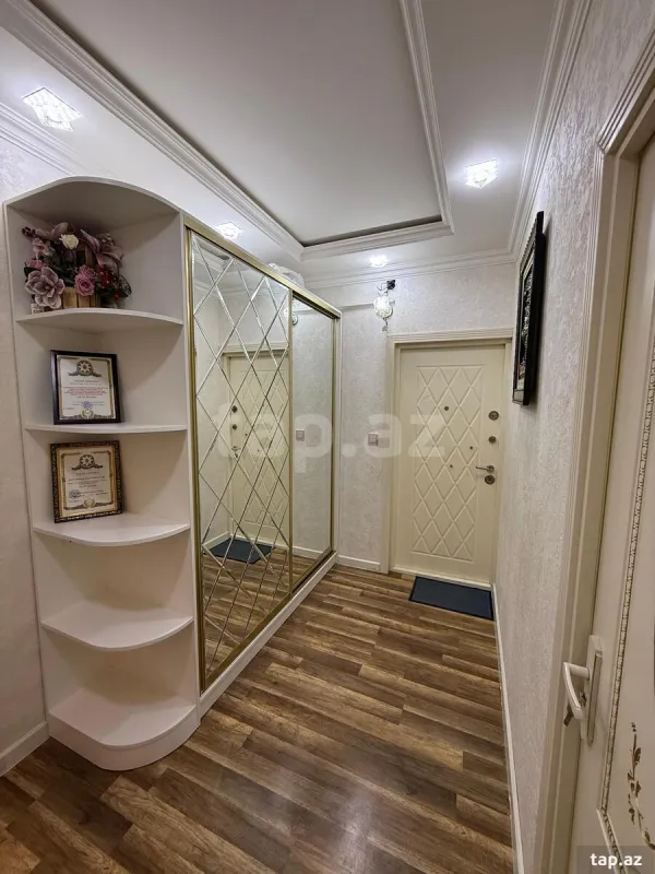 Satılır 3 otaqlı mənzil 85 m²