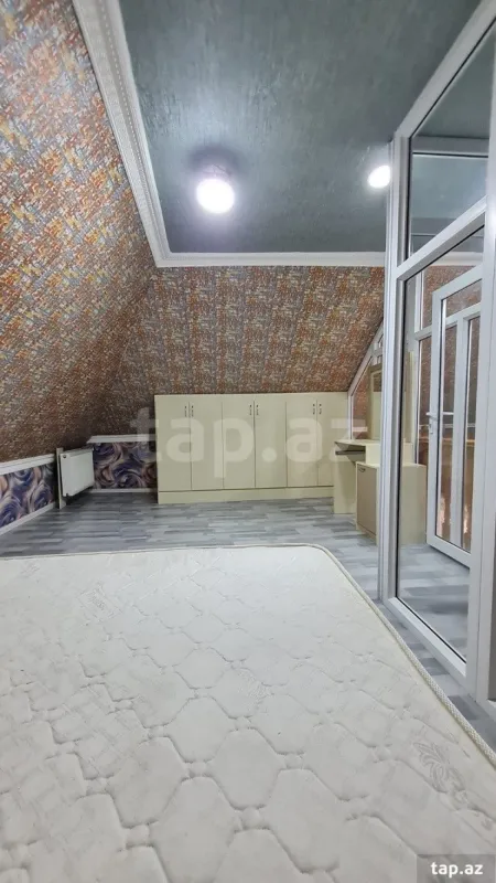 Satılır 4 otaqlı yeni tikili 110 m²