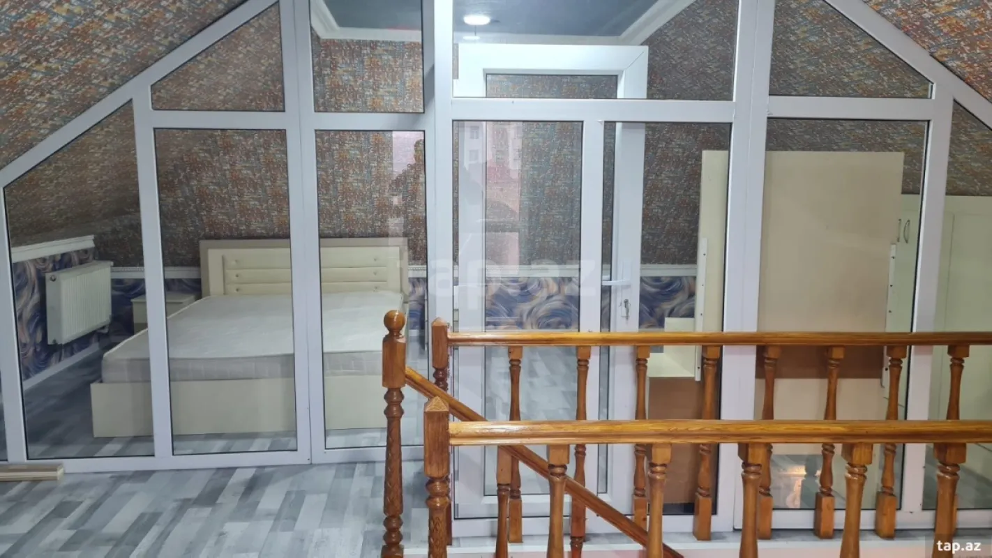 Satılır 4 otaqlı yeni tikili 110 m²