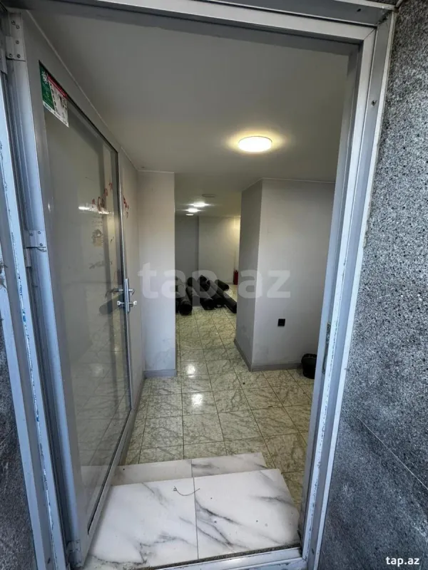 Kirayə verilir 1 otaqlı yeni tikili 35 m²