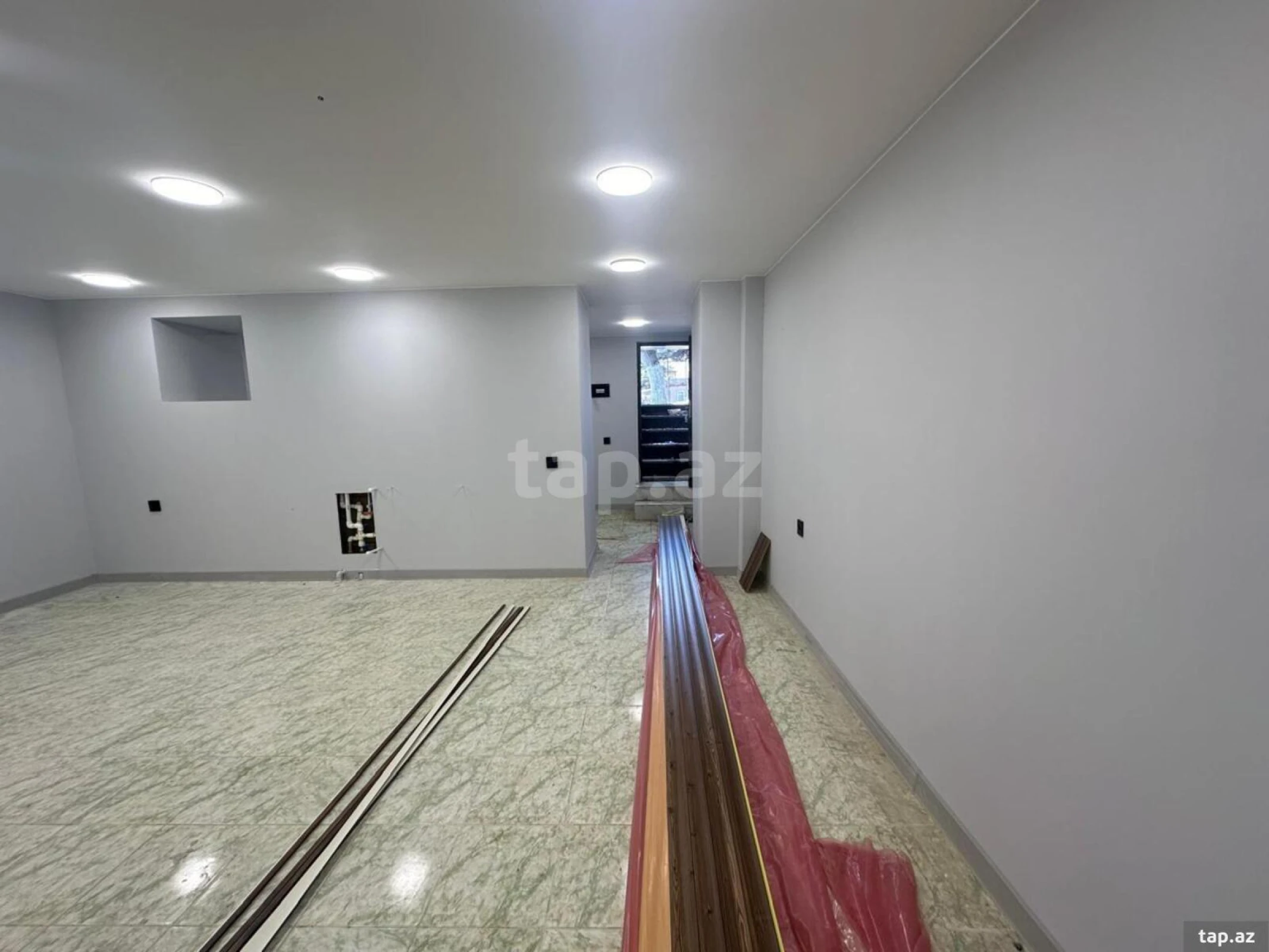 Kirayə verilir 1 otaqlı yeni tikili 35 m²