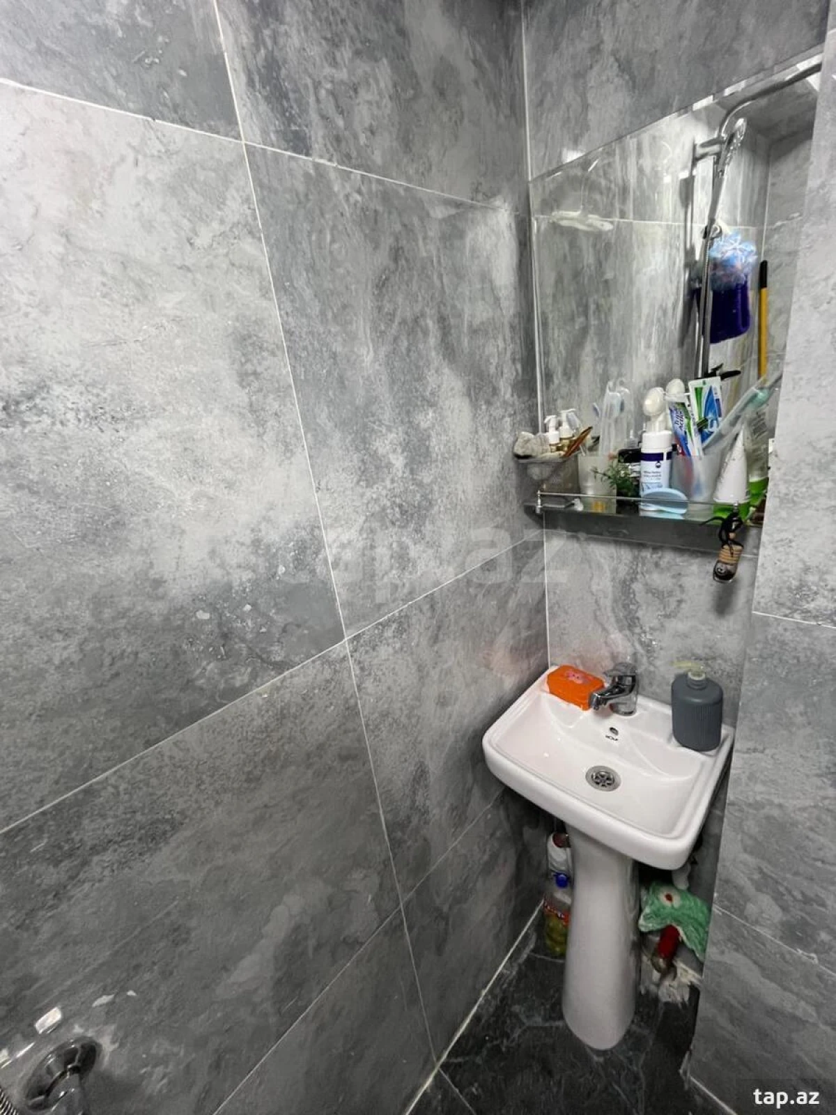 Satılır 3 otaqlı həyət evi